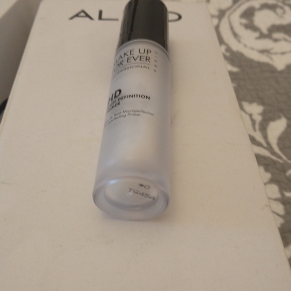 Makeup forever hi definition primer - Picture 3 of 3